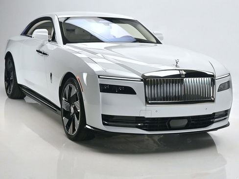 Used 2025 Rolls-Royce Spectre w/ Spectre Launch Package image 7