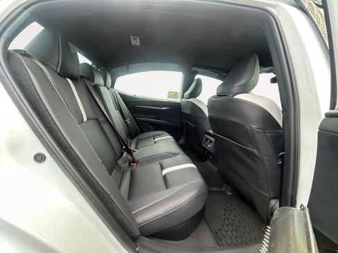 New 2026 Toyota Camry Hybrid image 11