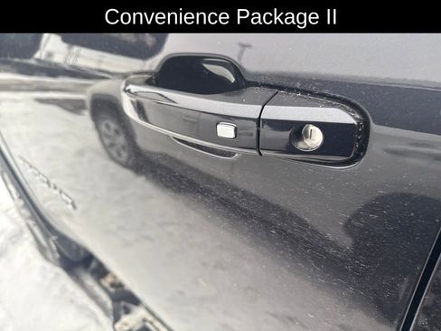 Used 2024 Chevrolet Silverado 2500 LT w/ Convenience Package image 7