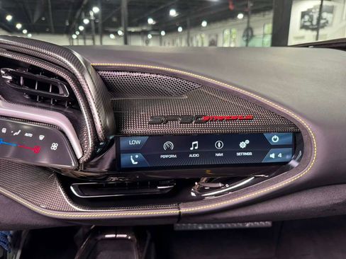 Used 2021 Ferrari SF90 Stradale image 19