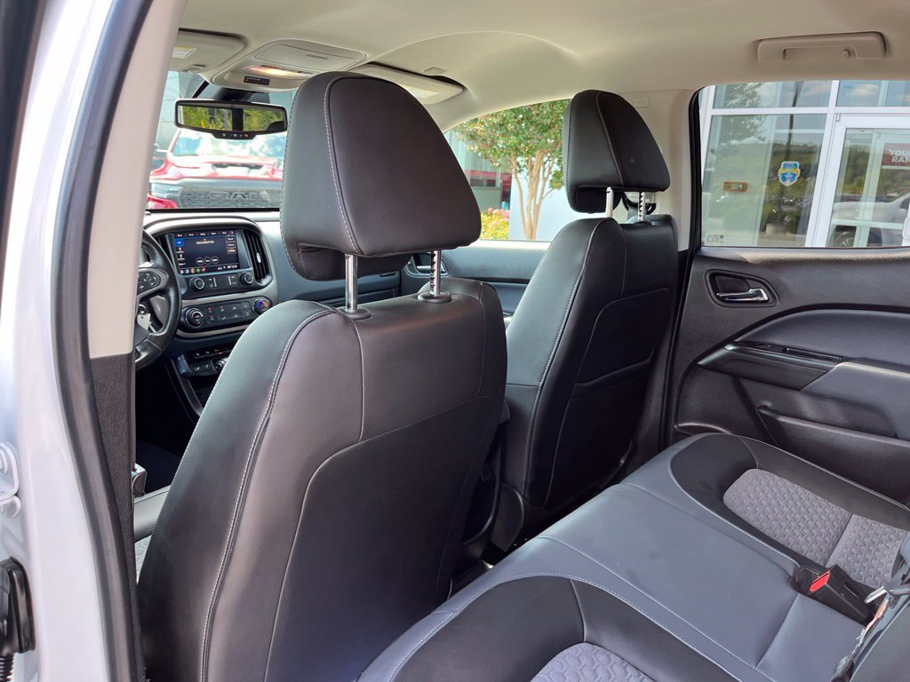 Used 2021 Chevrolet Colorado Z71 w/ Safety Package AWD/4WD image 16