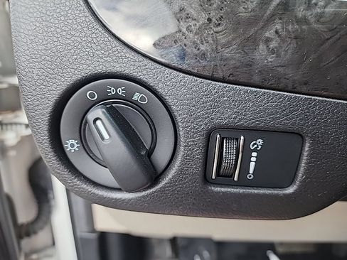 Used 2014 RAM C/V Tradesman FWD image 13