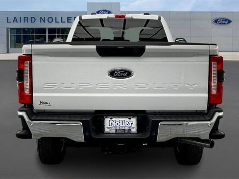 New 2025 Ford F350 XLT w/ 360-Degree Camera Package image 4