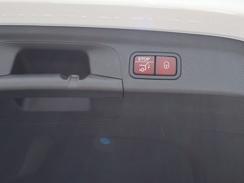 Certified 2024 Mercedes-Benz GLE 350 4MATIC image 25