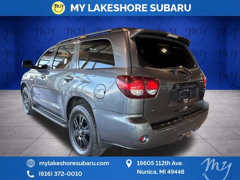 Used 2020 Toyota Sequoia TRD Sport w/ TRD Sport Premium Package AWD/4WD image 5