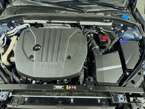Used 2024 Volvo S60 B5 Core FWD image 33