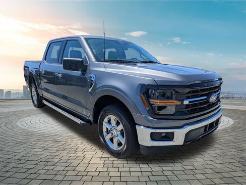 Used 2025 Ford F150 XLT w/ Equipment Group 301A Standard RWD image 2