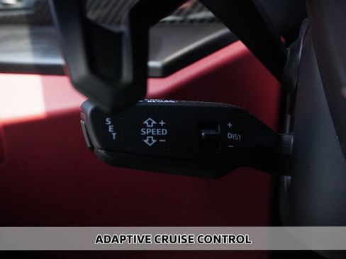 Used 2022 Lamborghini Urus AWD/4WD image 6