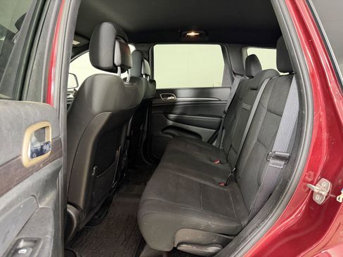 Used 2014 Jeep Grand Cherokee Laredo w/ All Weather Capability Group image 16