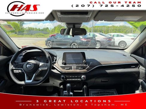 Used 2023 Nissan Altima 2.5 SV AWD/4WD image 14