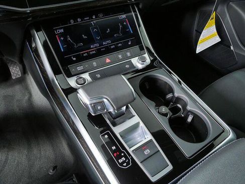 New 2026 Audi Q7 2.0T Premium AWD/4WD image 19