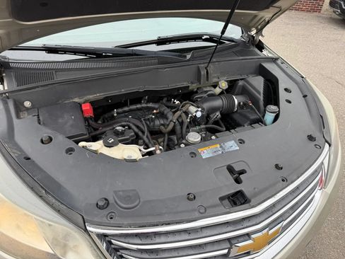 Used 2014 Chevrolet Traverse LT w/ All-Star Edition FWD image 31