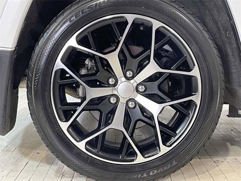 Used 2022 Jeep Grand Cherokee Summit image 15