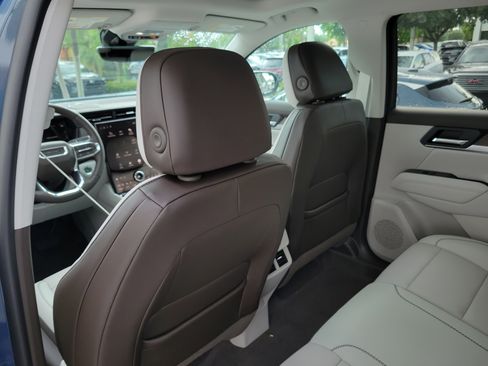 New 2026 GMC Terrain Denali AWD/4WD image 14