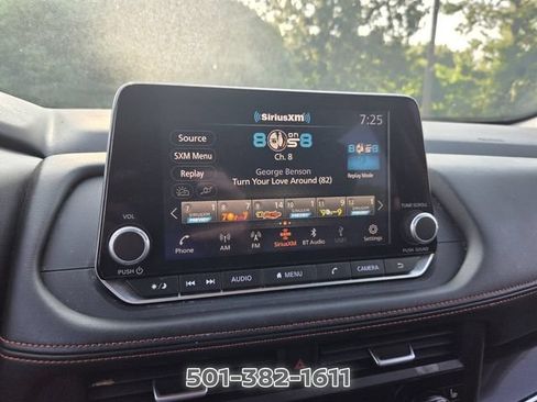 Used 2025 Nissan Rogue SV AWD/4WD image 20