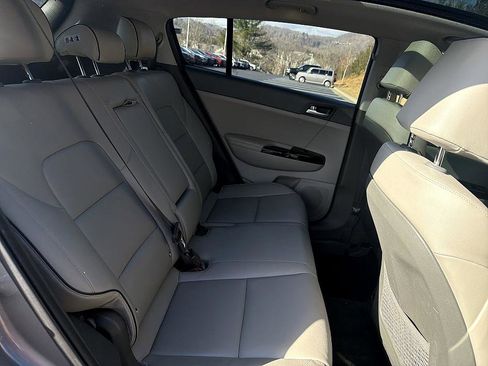 Used 2018 Kia Sportage EX w/ EX Premium Package image 21