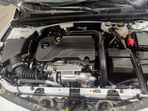 Used 2024 Chevrolet Malibu LT w/ LPO, Floor Liner Package FWD image 7