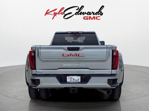 New 2026 GMC Sierra 3500 Denali w/ Technology Package image 6