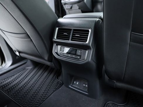 New 2026 Volkswagen Atlas SEL image 39