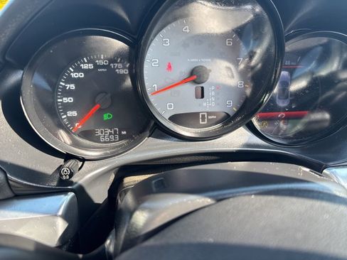 Used 2013 Porsche Boxster S image 13