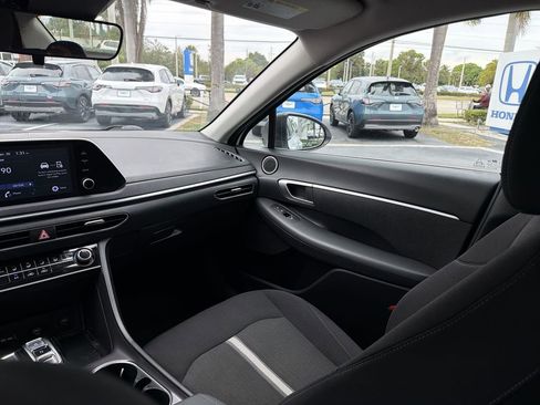 Used 2023 Hyundai Sonata SE image 17