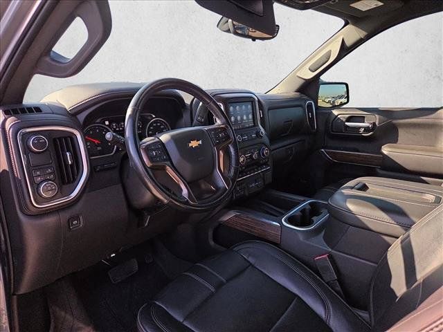Used 2020 Chevrolet Silverado 1500 High Country w/ Technology Package RWD image 10
