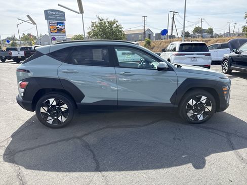 Used 2024 Hyundai Kona SEL FWD image 8