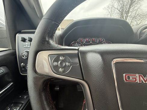 Used 2015 GMC Sierra 2500 SLT w/ All-Terrain HD Package image 23