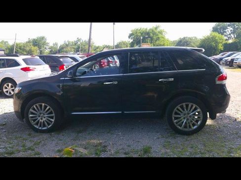 Used 2013 Lincoln MKX AWD image 1