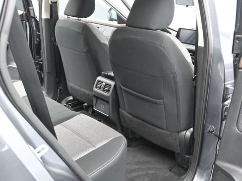 Used 2023 Nissan Rogue SV image 34