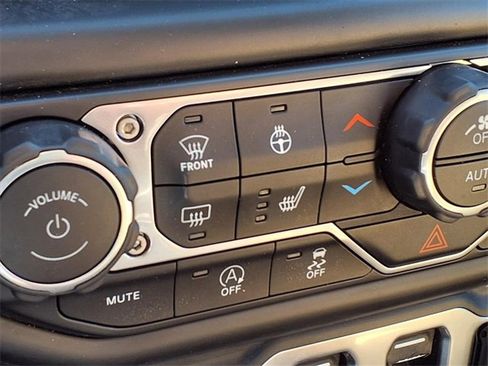 Used 2021 Jeep Wrangler Willys image 21