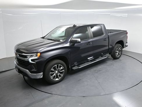 Used 2022 Chevrolet Silverado 1500 LT RWD image 48
