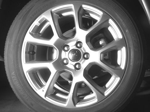 Used 2025 Jeep Compass Limited image 15