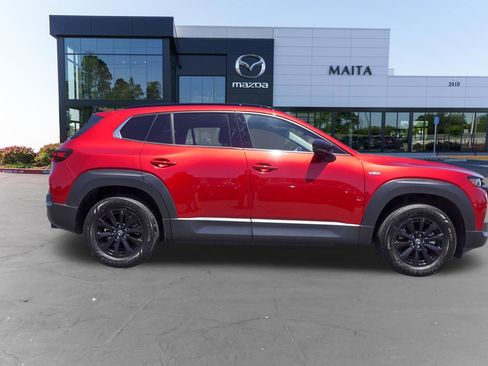 Used 2025 MAZDA CX-50 AWD 2.5 Hybrid w/ Premium Pkg image 2