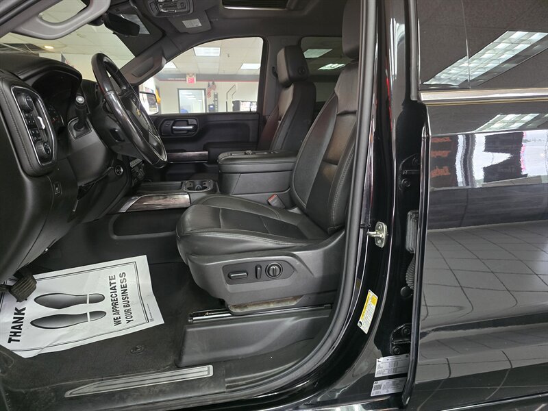 Used 2021 Chevrolet Silverado 1500 LTZ w/ LTZ Premium Package AWD/4WD image 9