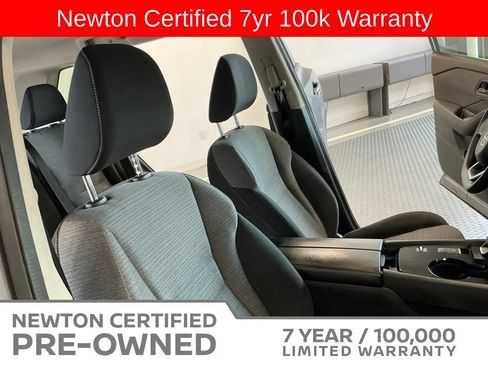 Used 2021 Nissan Rogue S FWD image 14