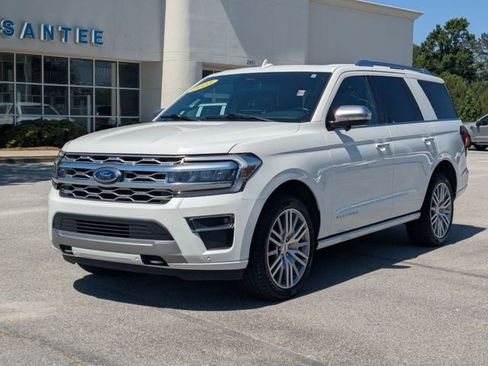 Used 2023 Ford Expedition Platinum AWD/4WD image 7