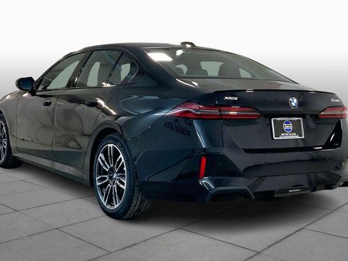 New 2026 BMW 530i xDrive w/ M Sport Package image 12