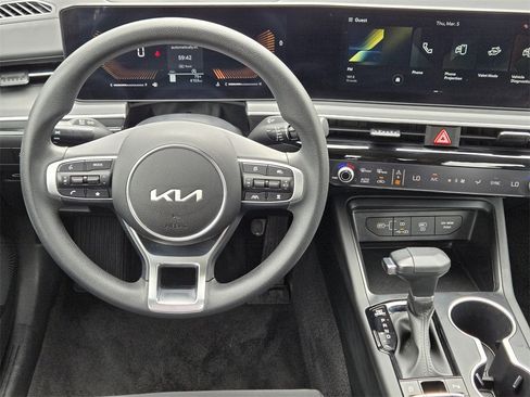 Certified 2026 Kia K5 LXS image 10
