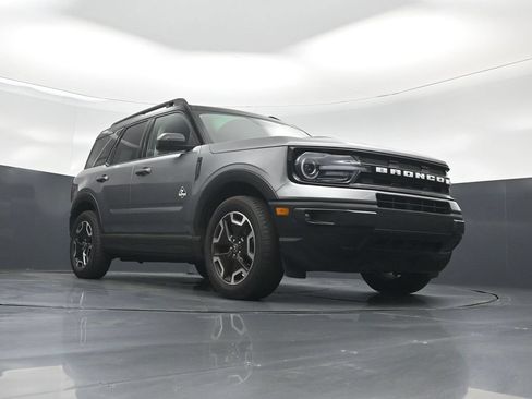 Used 2022 Ford Bronco Sport Outer Banks w/ Tech Package AWD/4WD image 47