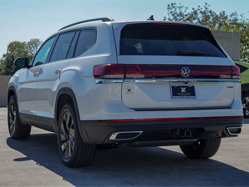 New 2026 Volkswagen Atlas SE image 6