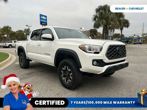 Used 2023 Toyota Tacoma TRD Off-Road image 2