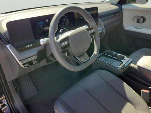 New 2025 Hyundai Ioniq 5 SEL image 15