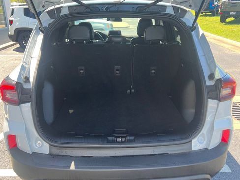 Used 2025 Ford Escape ST-Line FWD image 11