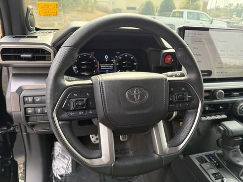 Used 2025 Toyota 4Runner TRD Sport Premium image 24