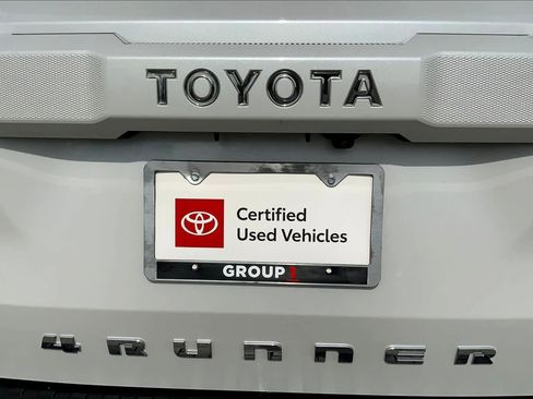 Certified 2025 Toyota 4Runner Limited AWD/4WD image 10