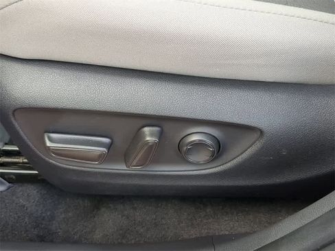 Used 2023 Toyota RAV4 XLE w/ Convenience Package image 16