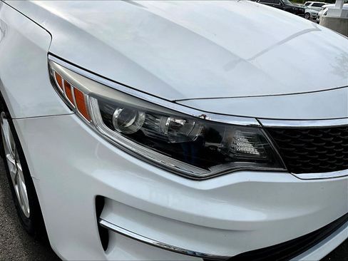 Used 2016 Kia Optima LX FWD image 28
