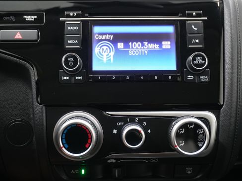 Used 2019 Honda Fit LX image 17