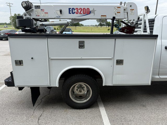 Used 2018 RAM 3500 Tradesman w/ Chrome Appearance Group AWD/4WD image 13